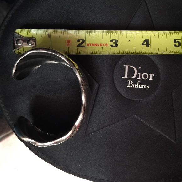 SOLD another site David Yurman Sculpted Cuff - Picture 4 of 4