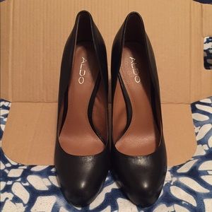 Aldo Black Leather Heels