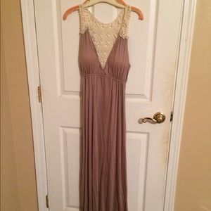 Maxi dress