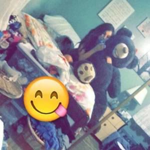 Meet your Posher, Destiny