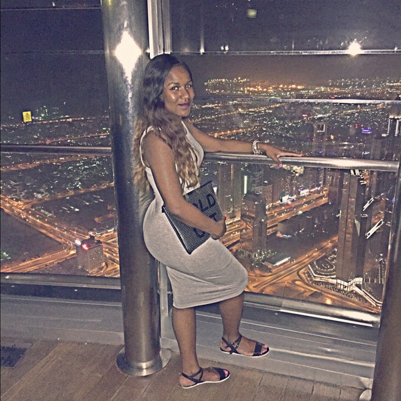 Meet your posher Kay ❤️💚💛 - Picture 2 of 4