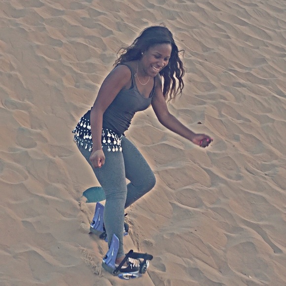 Meet your posher Kay ❤️💚💛 - Picture 4 of 4