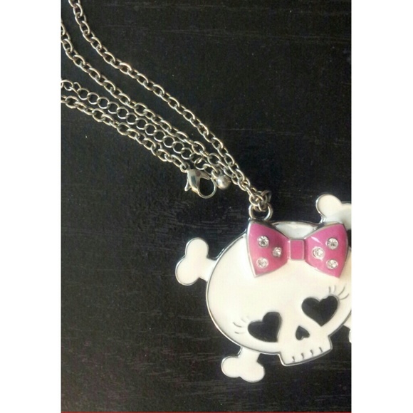 Girly Skull Necklace