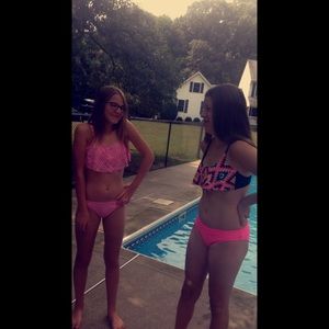 Meet your Posher, Laci