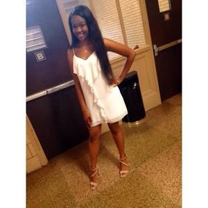 Meet your Posher, Michaela