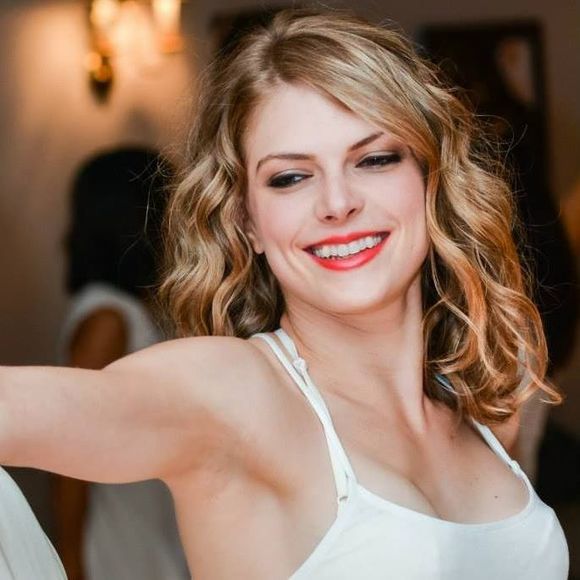 Meet your Posher, Cherie - Picture 1 of 1