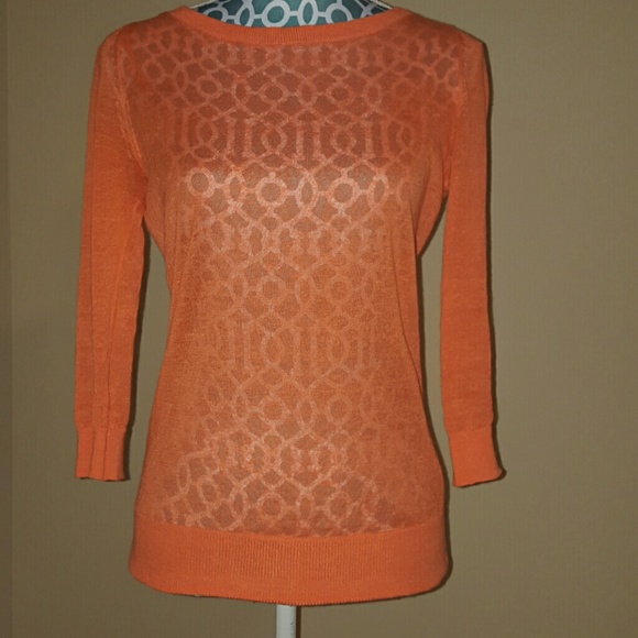 Ann Taylor Orange Sweater Size XS Buttons in Back - Picture 1 of 4