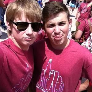 Meet your Posher, Devin