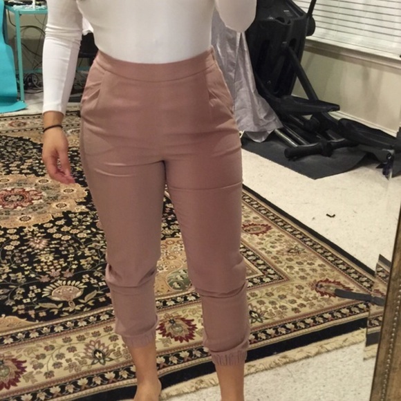 NWT Blush Pink Elastic Waist Jogger Pants - Picture 2 of 4