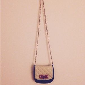 Little chain purse