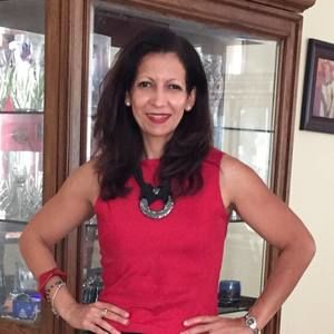 Meet your Posher, Yolanda