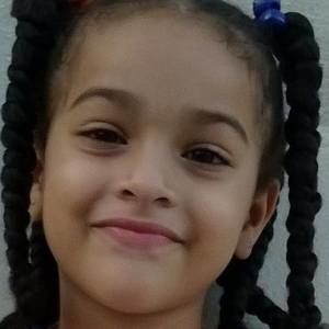 Meet your Posher, Idalmis