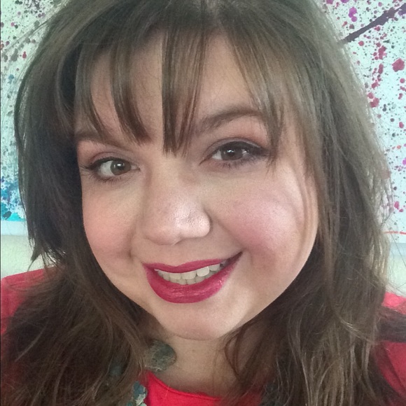 Meet your Posher, Cassaundra - Picture 1 of 1