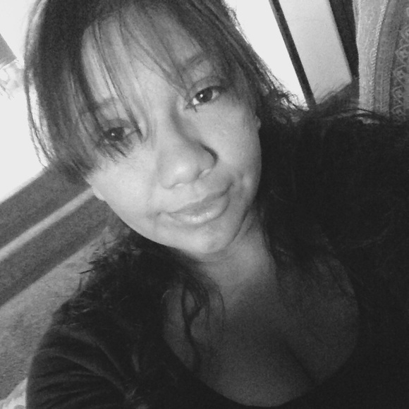 Meet your Posher, Veronica
