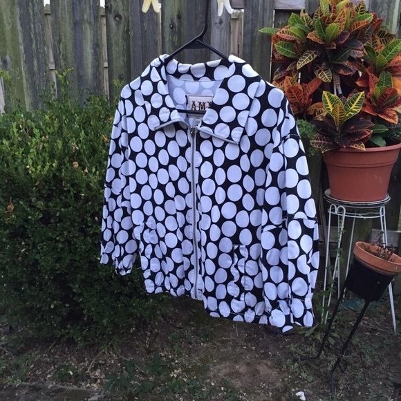 Jacket - Picture 2 of 4