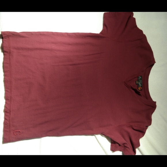 red v-neck - Picture 1 of 1