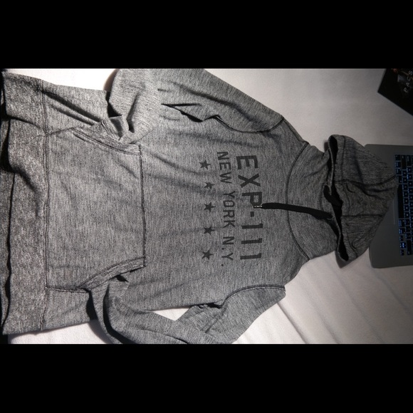 cool looking sweater - Picture 2 of 2