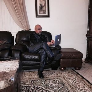 Meet your Posher, Ghassan