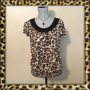 ⚫️LEOPARD PRINT BLOUSE⚫️NWOT