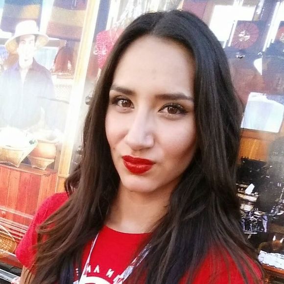 Meet your Posher, Natalie - Picture 1 of 1