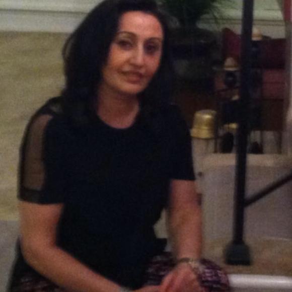 Meet your Posher, Hasina - Picture 1 of 1