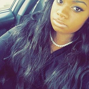 Meet your Posher, Denecia