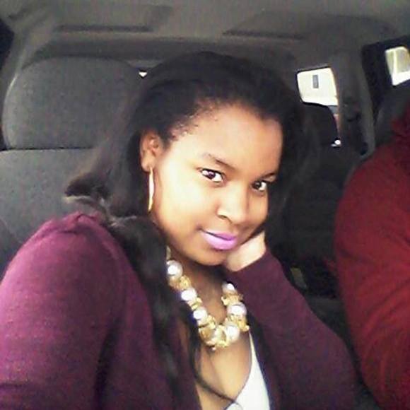 Meet your Posher, Renee
