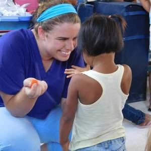 Meet your Posher, Abbey