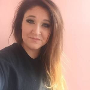 Meet your Posher, Ashly