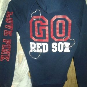 Pink Red Sox sweat shirt
