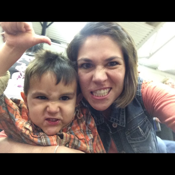 Meet your Posher, Rae - Picture 4 of 4