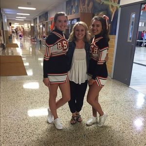 Meet your Posher, Taylor