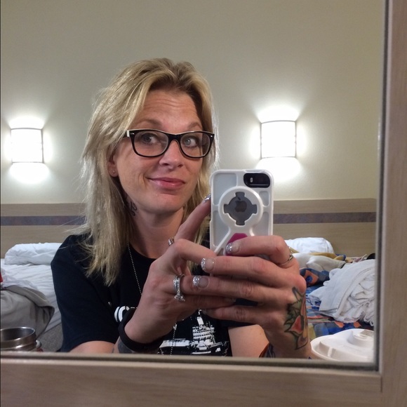 Meet your Posher, Tawnia