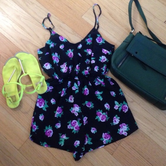 Forever 21 flower romper
