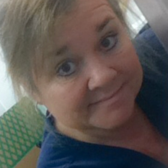 Meet your Posher, Toni