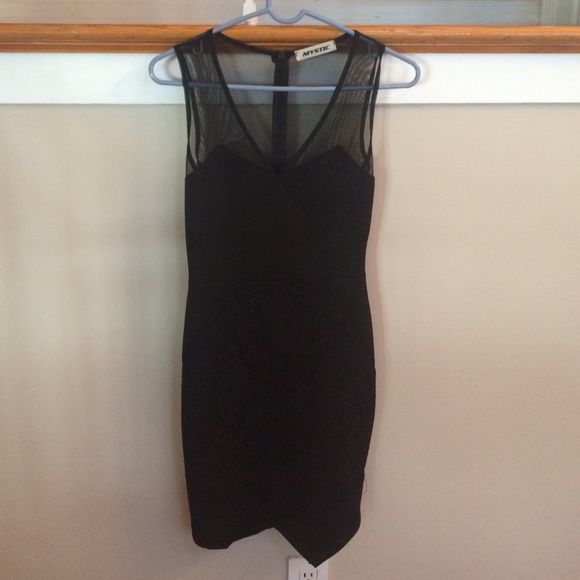 Lil black dress