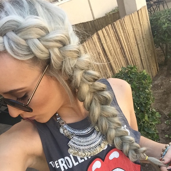 Meet Your Posher, Alexa <3 - Picture 2 of 5