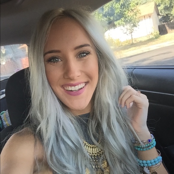 Meet Your Posher, Alexa <3 - Picture 4 of 5