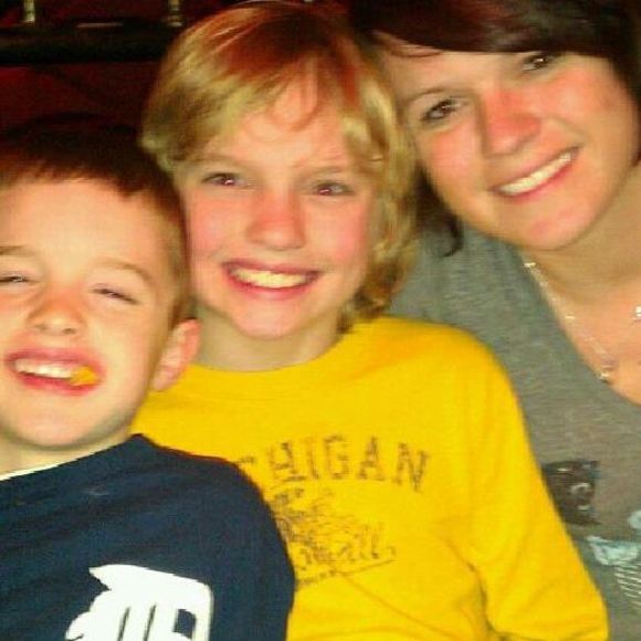 Meet your Posher, Bridgen - Picture 1 of 1