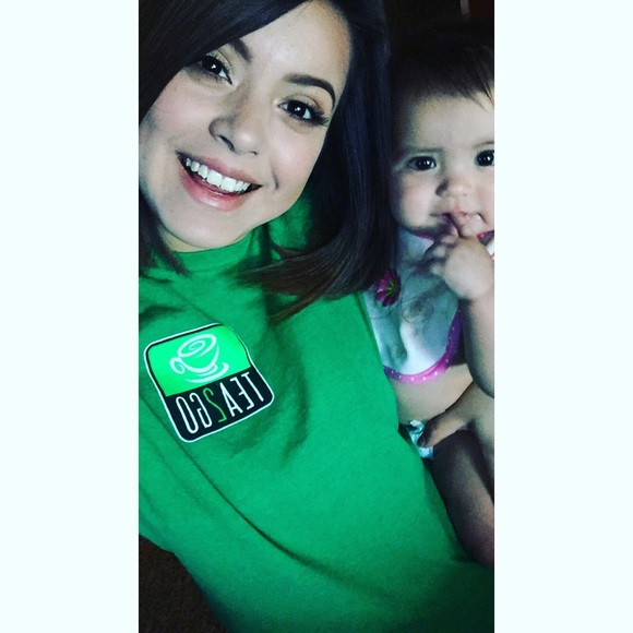 Meet your Posher, Marissa - Picture 1 of 1