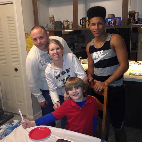 Meet your Posher, A'me