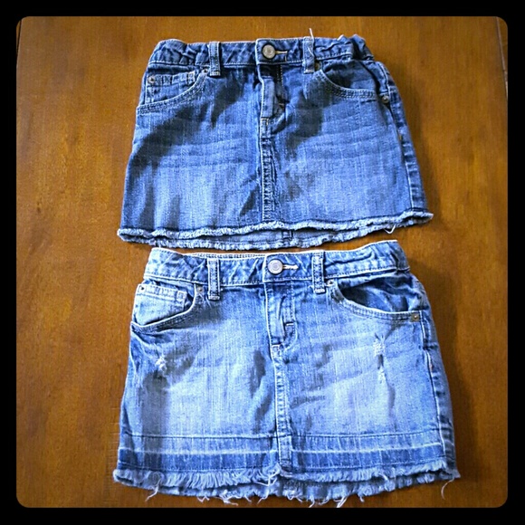 2 girls Jean skirts