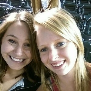 Meet your Posher, Jenica