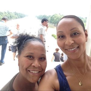 Meet your Posher, Sandy