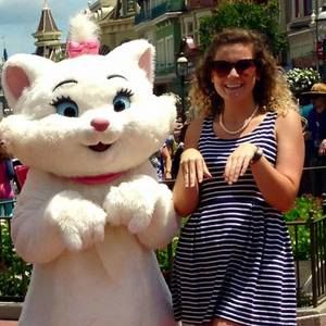 Meet your Posher, Kayla