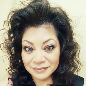 Meet your Posher, Selma