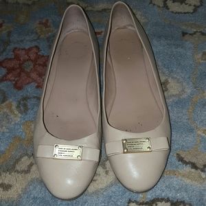 Barely worn! Marc by marc Jacobs nude leather flat