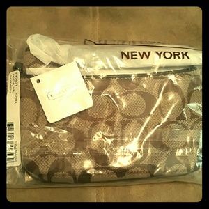 Coach- Small Signature Wristlet