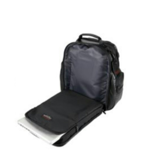 *SOLD* Tumi T-Pass Business Class Brief Pack - Picture 2 of 4