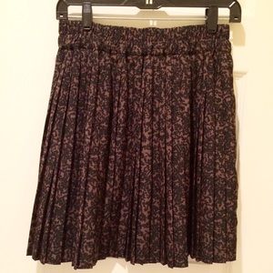 Banana Republic Pleated Skirt